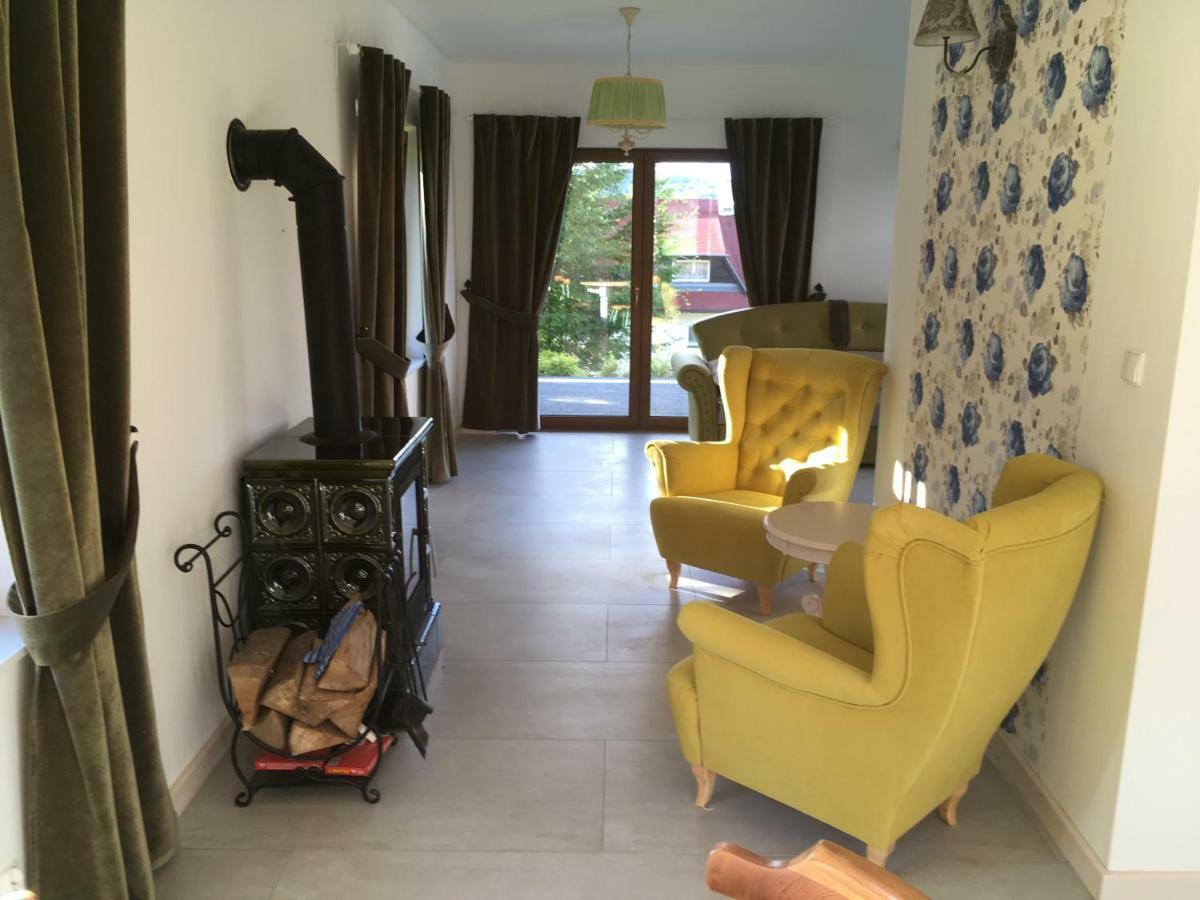 Malinowe Wzgórze domki 90 m2 z sauną i balią Krzeszna Exterior foto