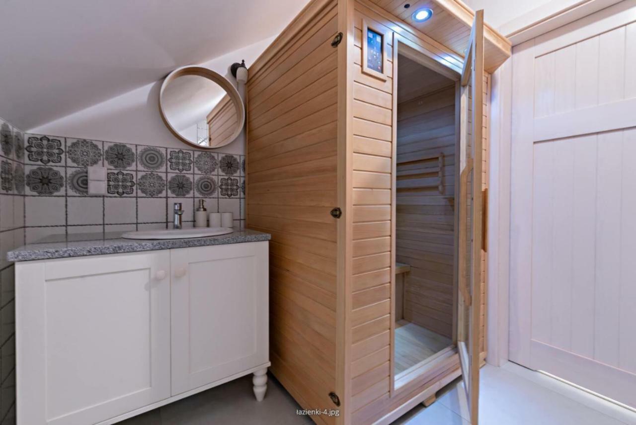 Malinowe Wzgórze domki 90 m2 z sauną i balią Krzeszna Exterior foto